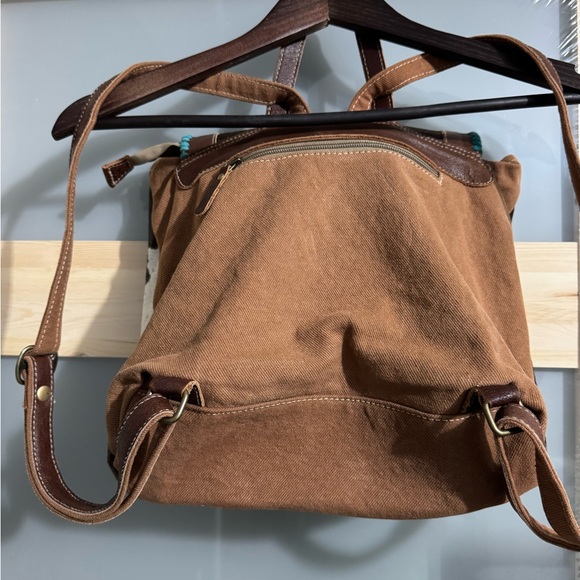 Blaze Horizon Backpack Bag - Myra USA
Excellent condition - Picture 11 of 12